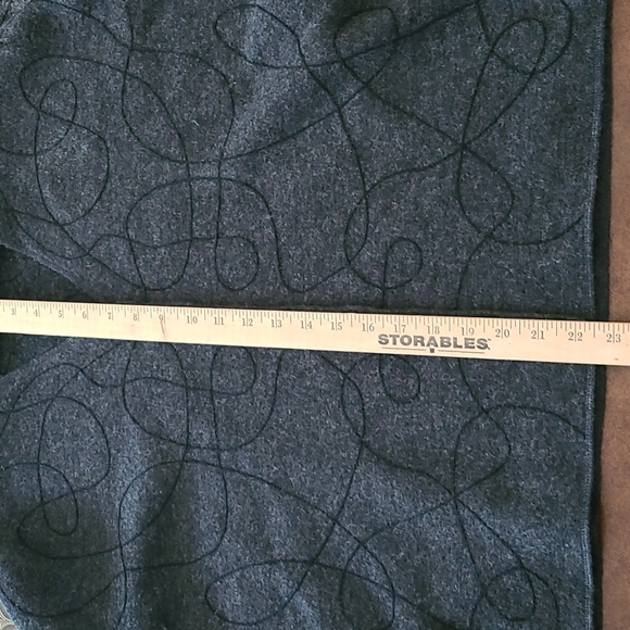 Deane & White wool cardigan - Picture 7 of 7